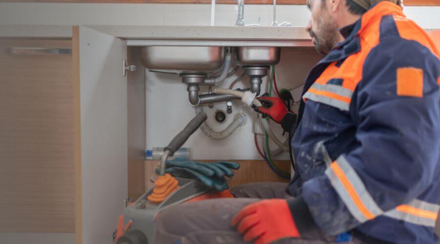 Professional slab leak plumber services in Carbon, TX